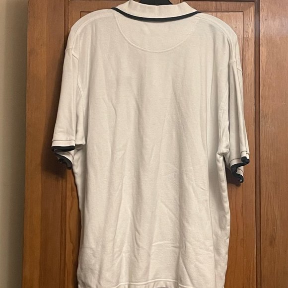 Club Colors XL Yale Embroidered White Polo Shirt - Excellent Condition! - Picture 2 of 4